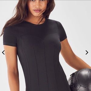 Black Workout tee by Fabletics